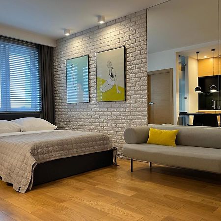 Apartamenty Modern גדינייה מראה חיצוני תמונה