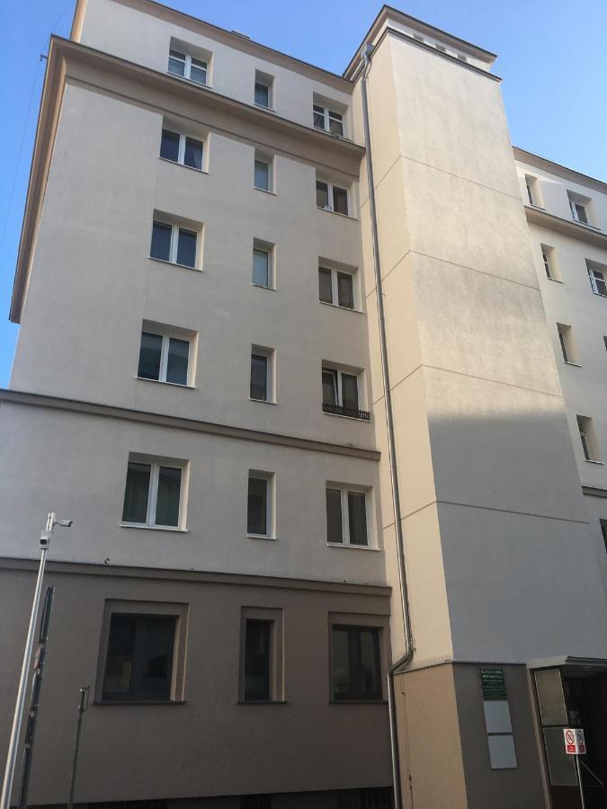 Apartamenty Modern גדינייה מראה חיצוני תמונה