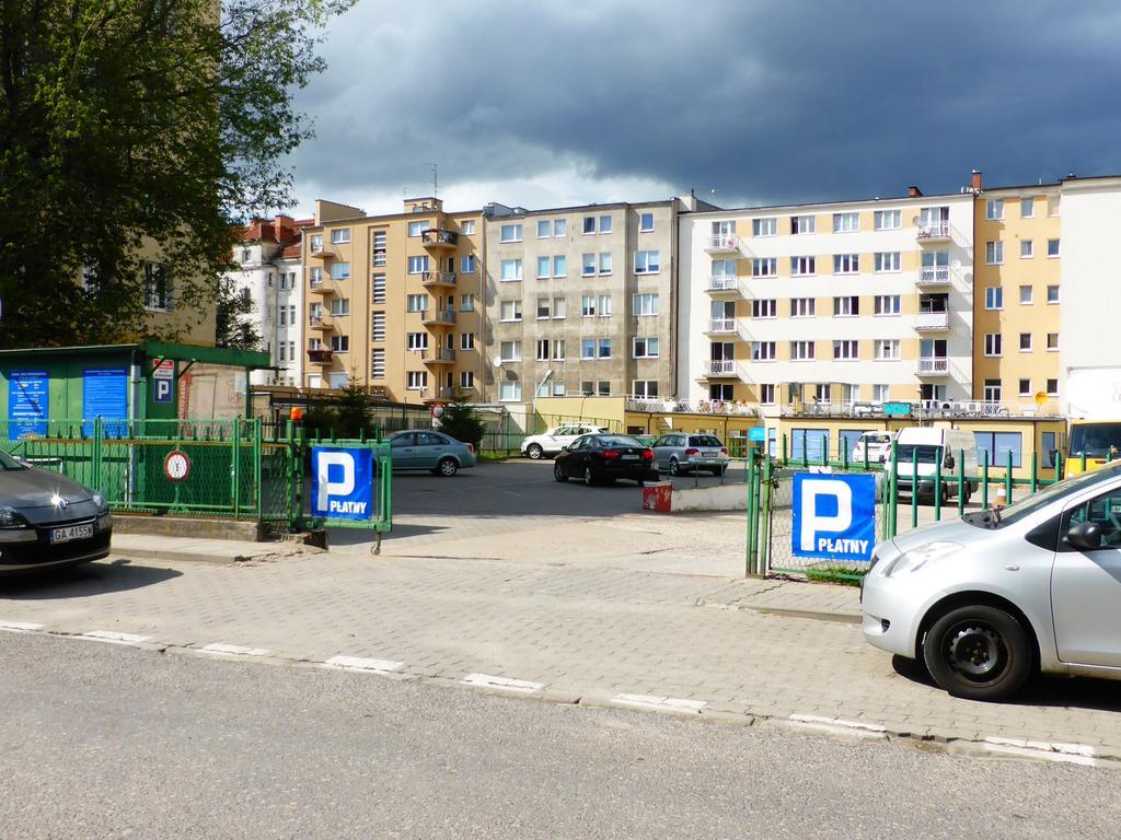 Apartamenty Modern גדינייה מראה חיצוני תמונה